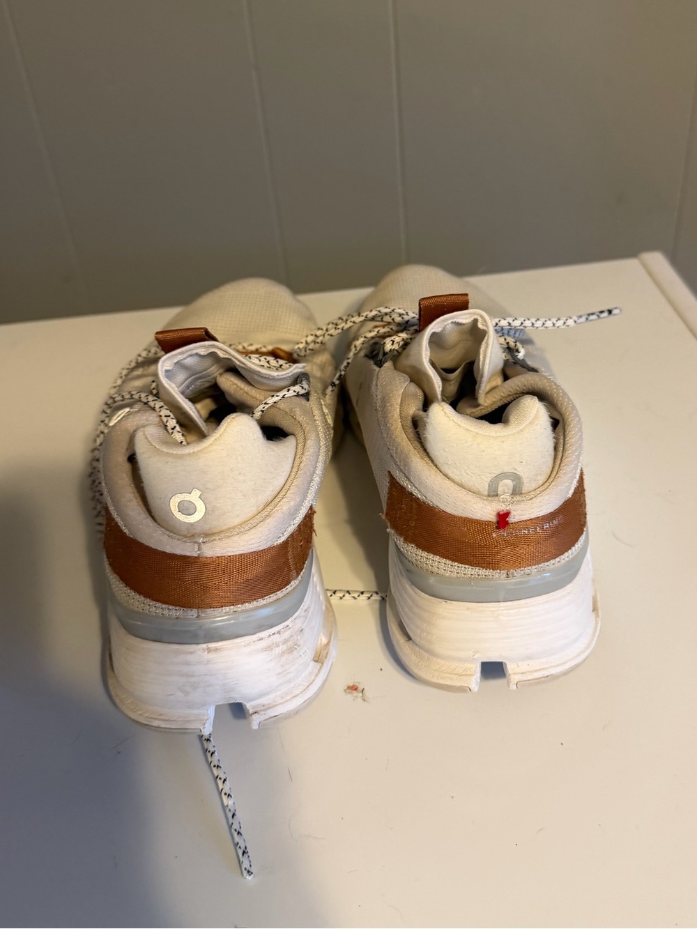 On Cloudnova Shoes Womens Size 7 White CloudTec Running Sneakers Athletic - Picture 13 of 14